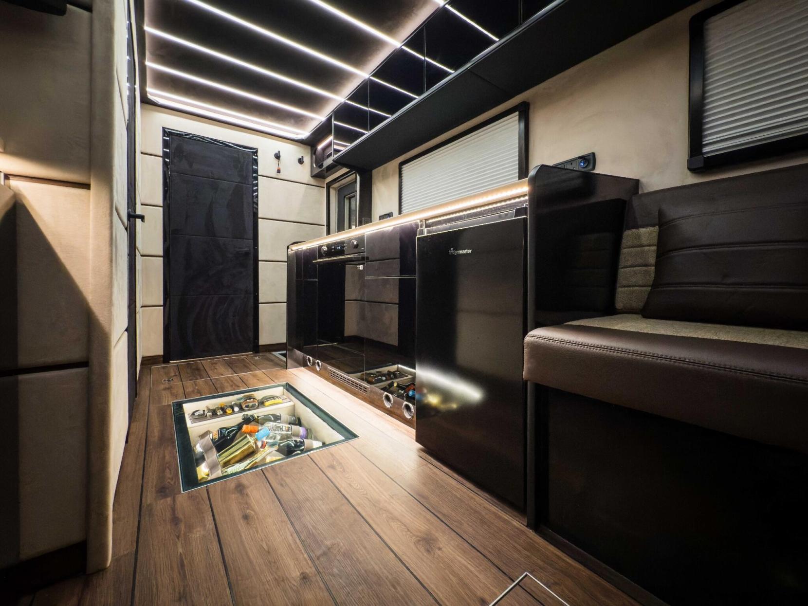 MAN HX60 MAN OVERLANDER CUSTOM