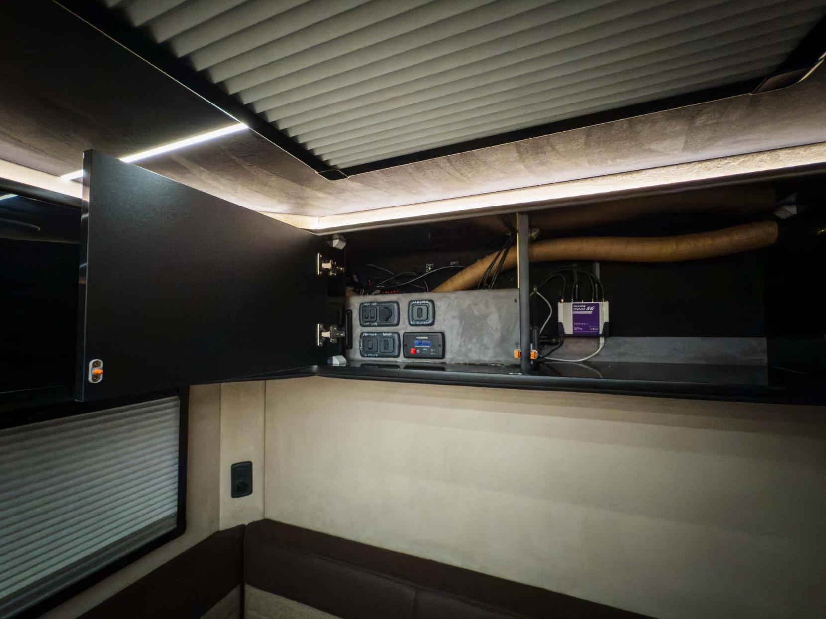 MAN HX60 MAN OVERLANDER CUSTOM