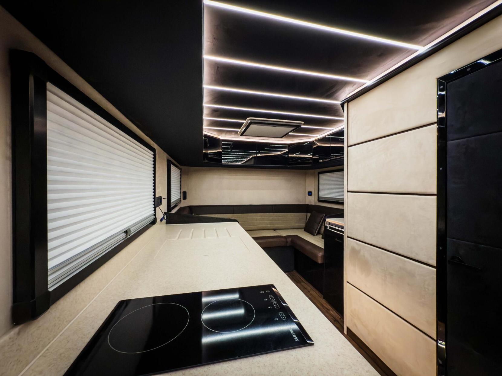 MAN HX60 MAN OVERLANDER CUSTOM