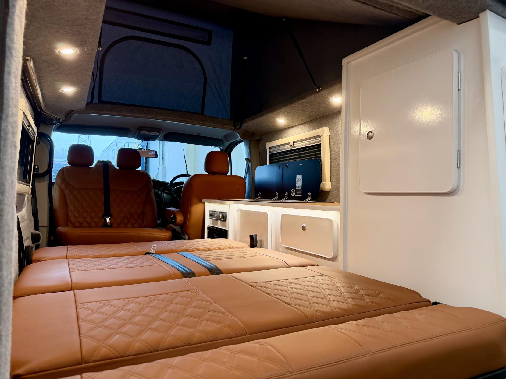 Vauxhall Vivaro Camper Van Motorhome 2.0 Vauxhall Vivaro Camper Van Diesel Manual Converted 4 Berth