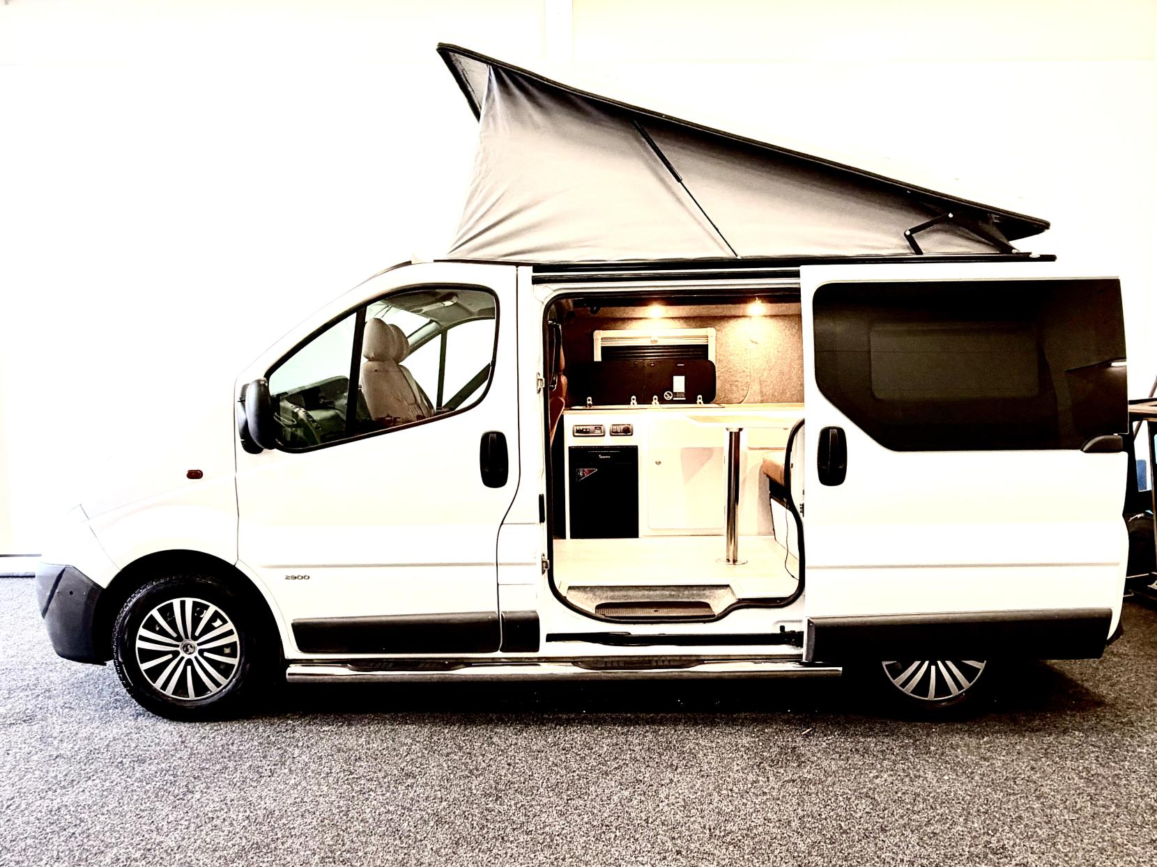 Vauxhall Vivaro Camper Van Motorhome 2.0 Vauxhall Vivaro Camper Van Diesel Manual Converted 4 Berth