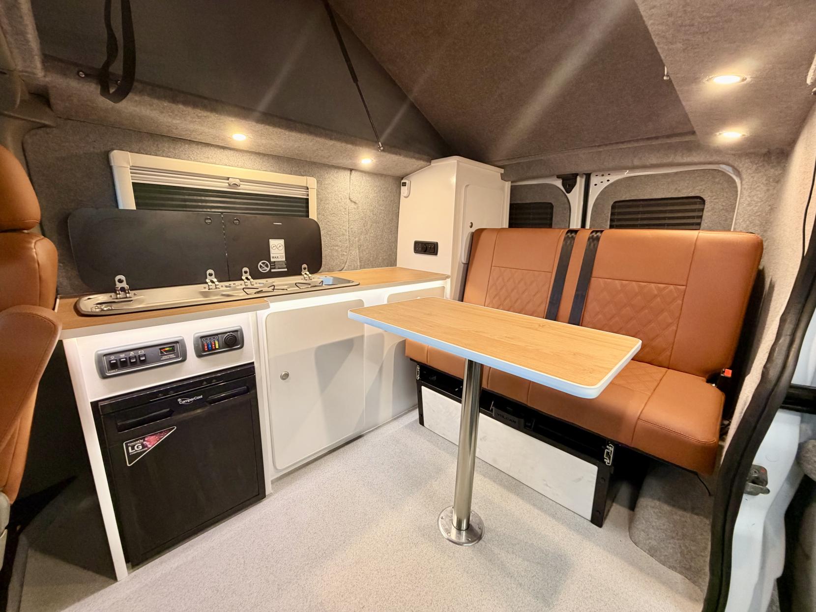 Vauxhall Vivaro Camper Van Motorhome 2.0 Vauxhall Vivaro Camper Van Diesel Manual Converted 4 Berth