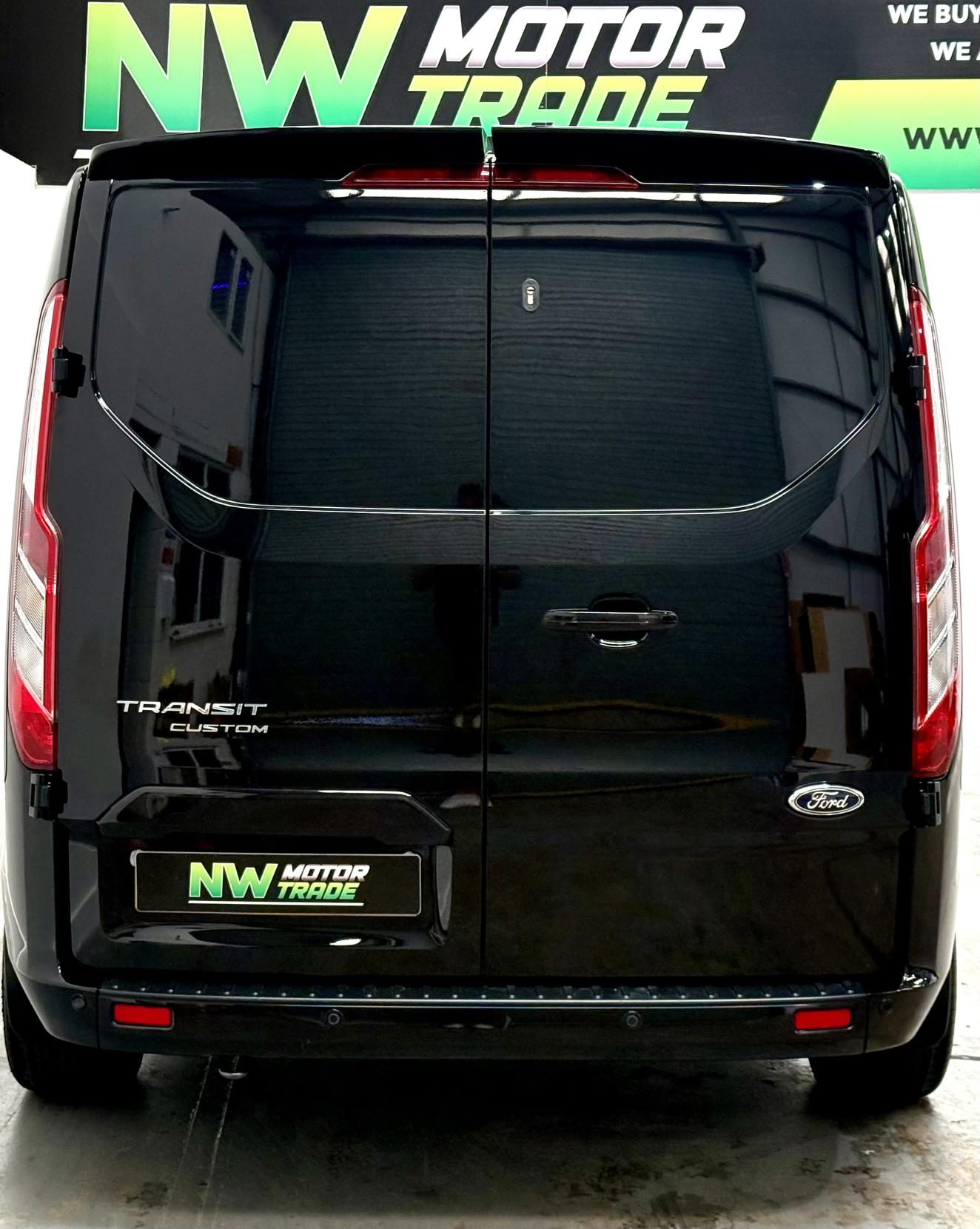 Ford Transit Custom Camper Van 2.0 280 EcoBlue Limited Panel Van 5dr Diesel Manual L1 H1 Euro 6 (130 ps)