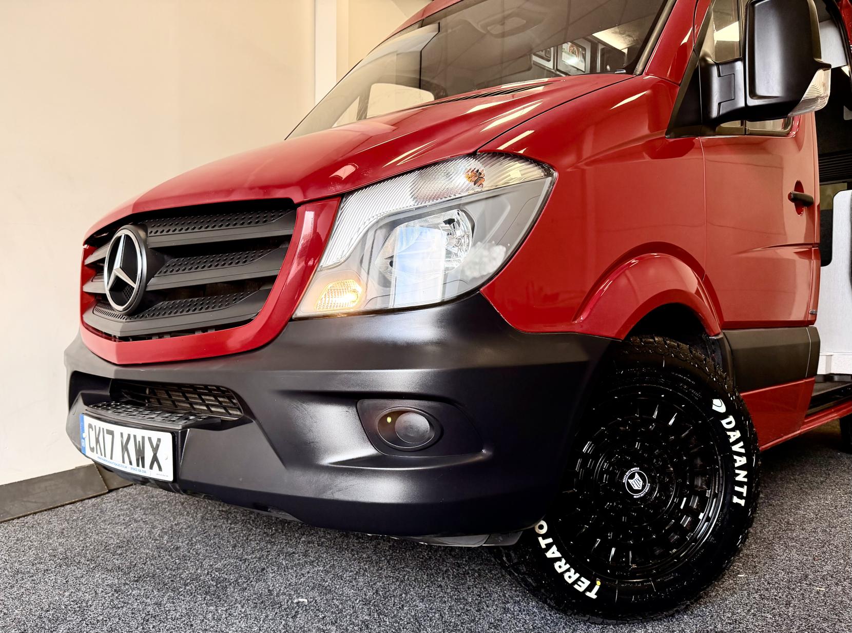 Mercedes-Benz Sprinter Motorhome Camper Van 2.1 314 Sprinter Camper Van Motorhome