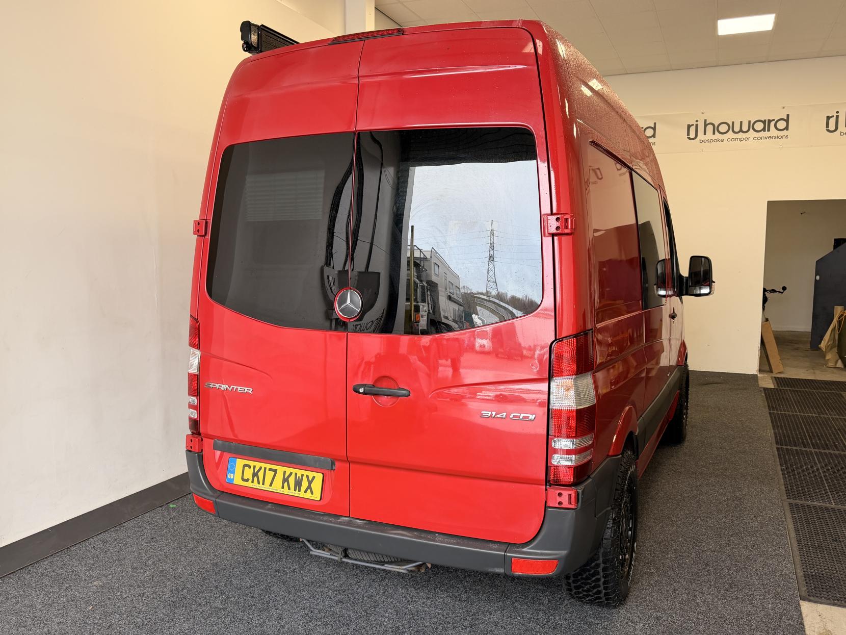 Mercedes-Benz Sprinter Motorhome Camper Van 2.1 314 Sprinter Camper Van Motorhome