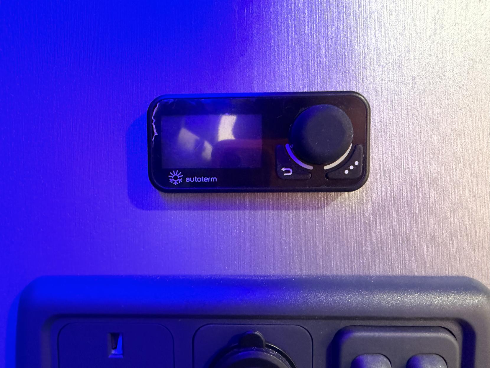 Volkswagen Transporter 2.0 BiTDI T30 Highline Panel Van 5dr Diesel DSG FWD SWB Euro 6 (s/s) (204 ps)