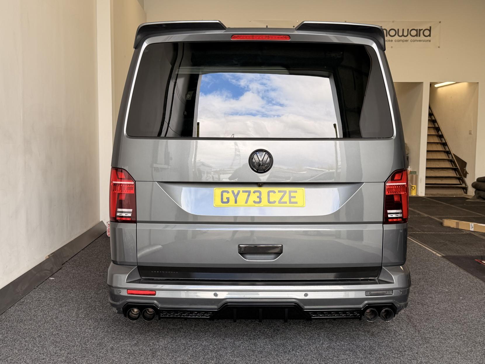 Volkswagen Transporter 2.0 BiTDI T30 Highline Panel Van 5dr Diesel DSG FWD SWB Euro 6 (s/s) (204 ps)