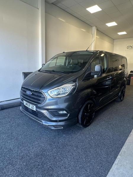Ford Transit Custom 2.0 300 EcoBlue Limited Crew Van Double Cab 5dr Diesel Manual L1 H1 Euro 6 (6 Seat) (130 ps)