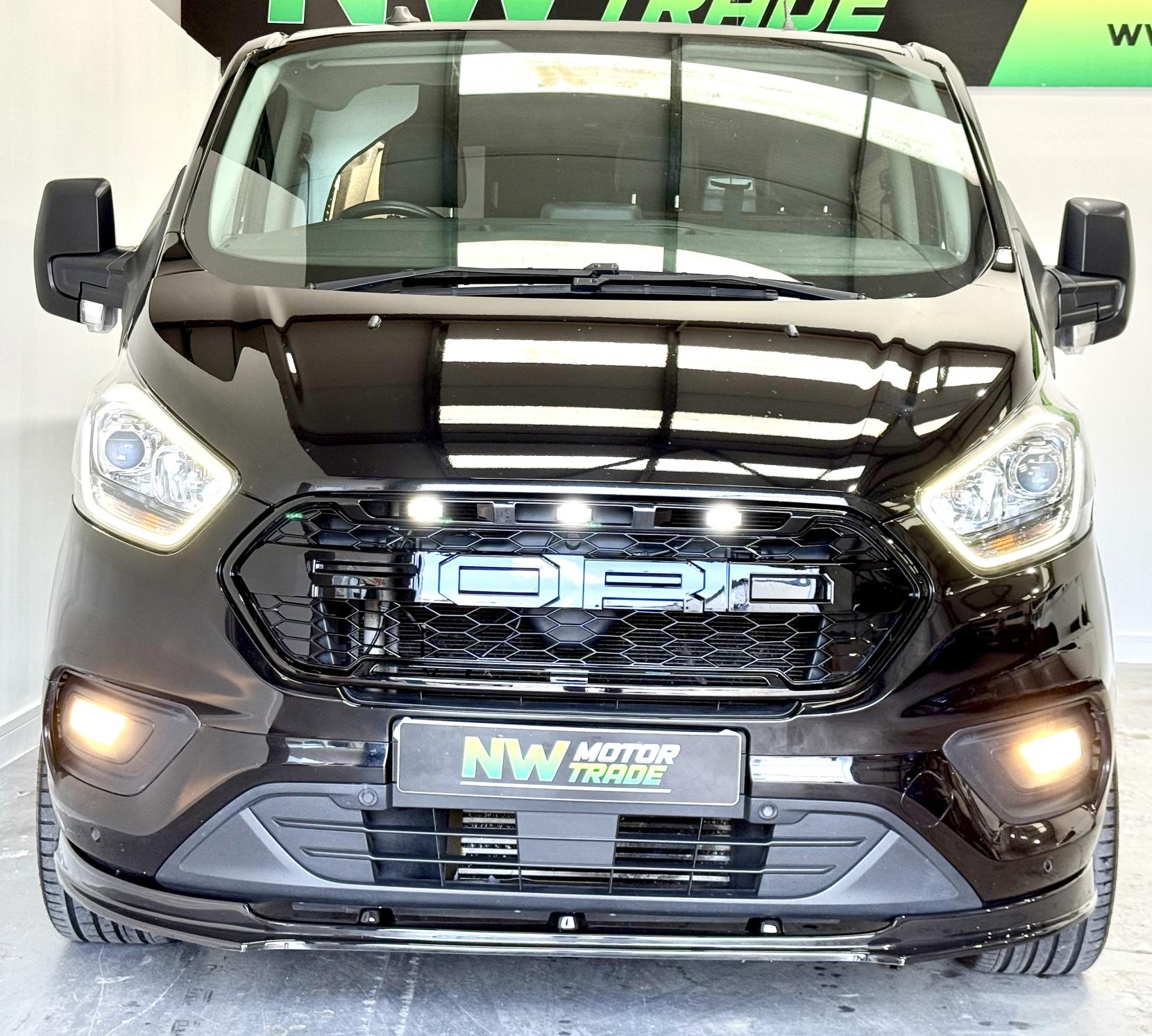 Ford Transit Custom Camper Van Motorhome 2.0 Transit Custom Camper Van Euro 6